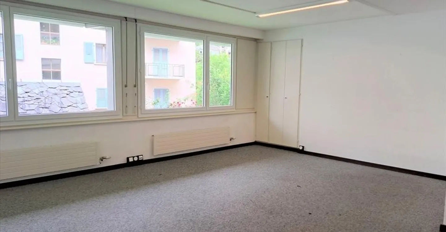 Bright offices in the city center 2 months of rent offered - Photo 1 of 10