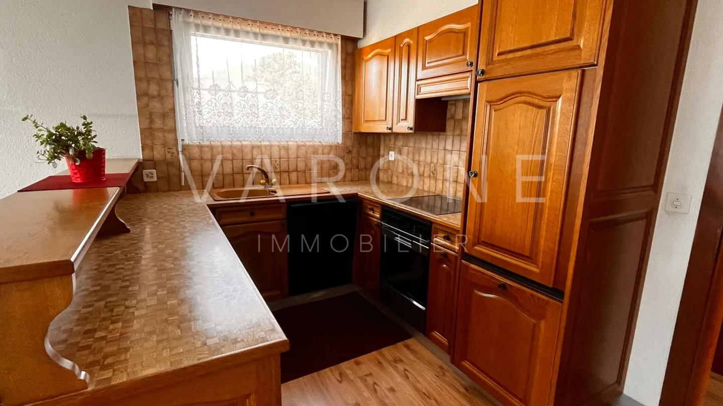 Charming Villa in Ormône - Photo 5 of 16