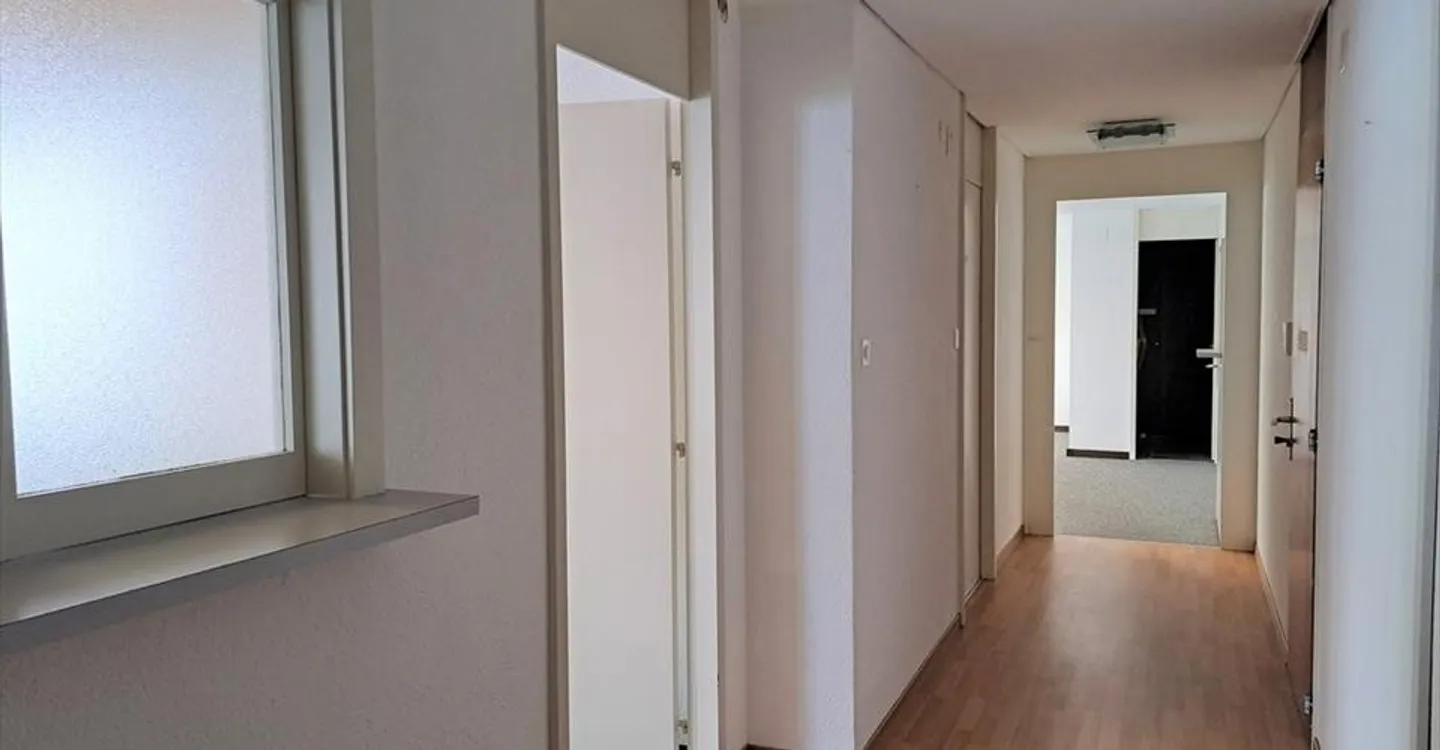 Bright offices in the city center 2 months of rent offered - Photo 8 of 10