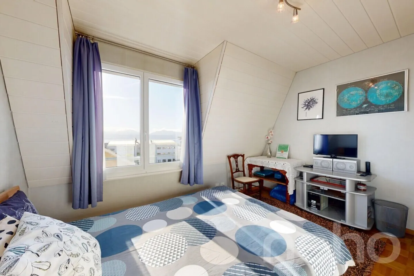 Bright duplex just steps from the center of Morges - Photo 11 of 13