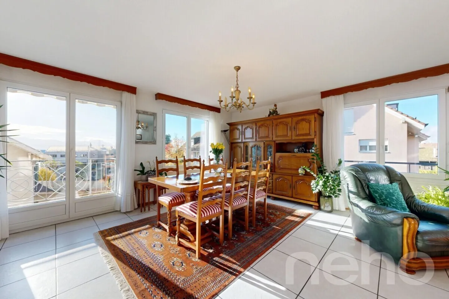 Bright duplex just steps from the center of Morges - Photo 5 of 13