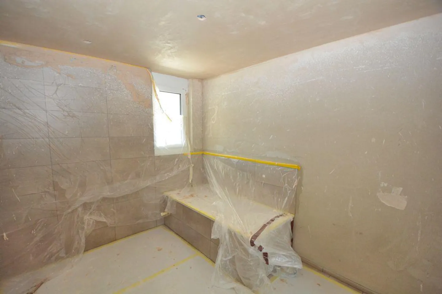 FIRST RENTAL | SPACIOUS | MAISONETTE - Photo 9 of 10