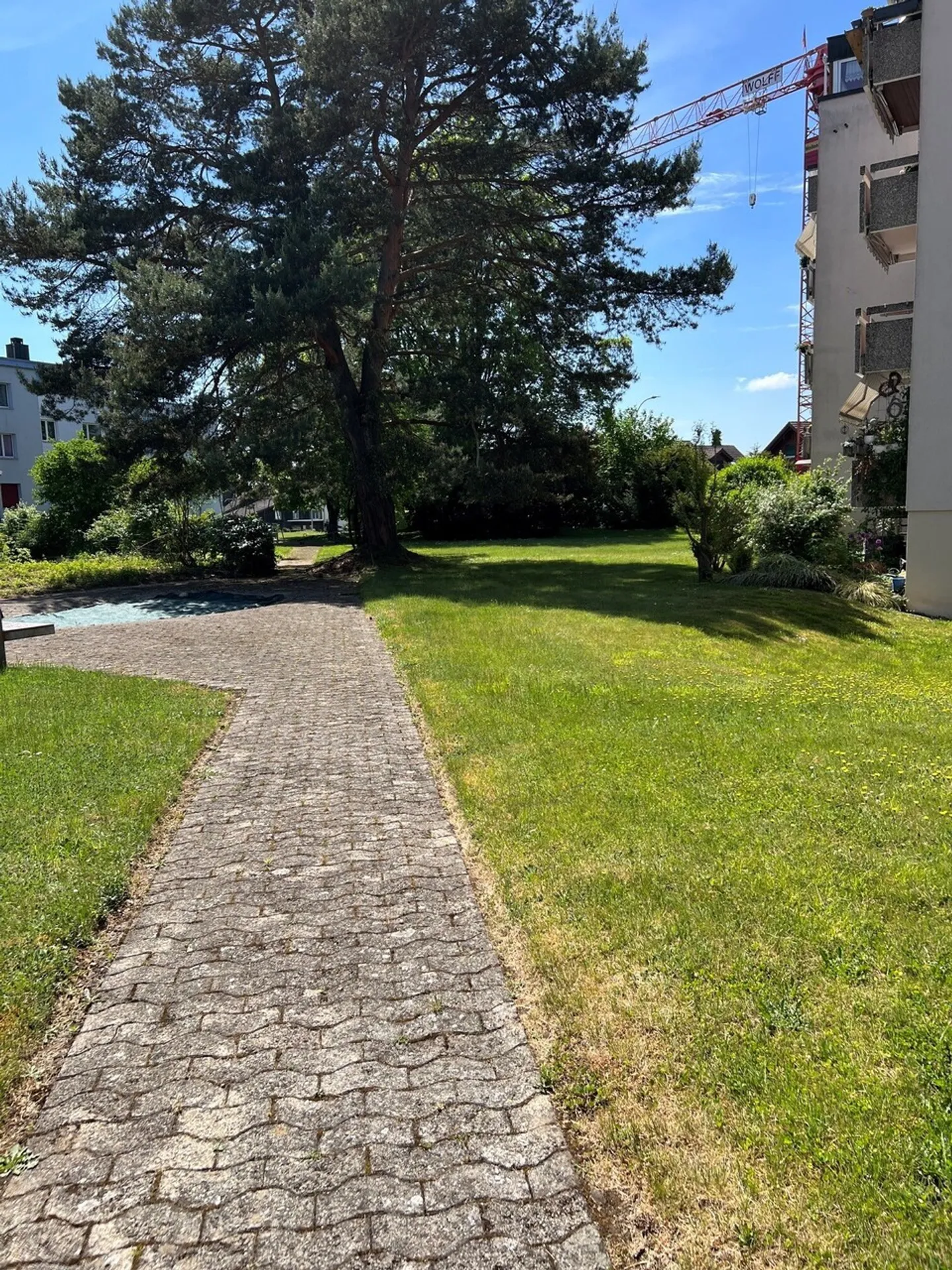Renovierte Wohnung in Fehraltorf - Foto 2 von 6