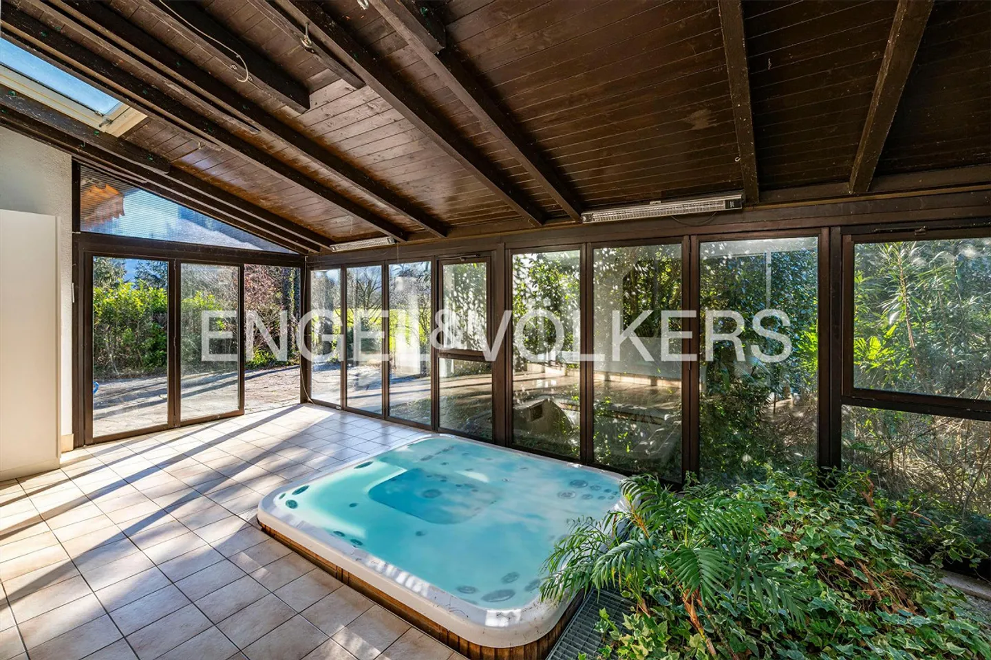 Maison individuelle avec grand terrain - Photo 9 sur 18