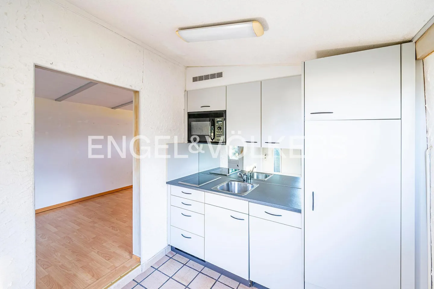 Maison individuelle avec grand terrain - Photo 15 sur 18