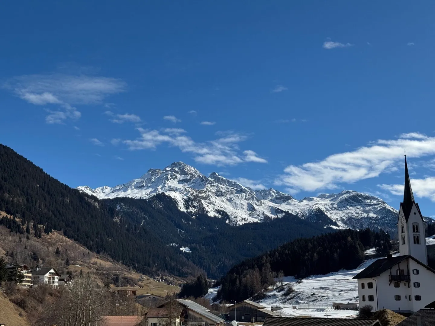 Appartamento 2.5 stanze n. 2.2 con gestione nella Tgesa Romana - Foto 7 di 8