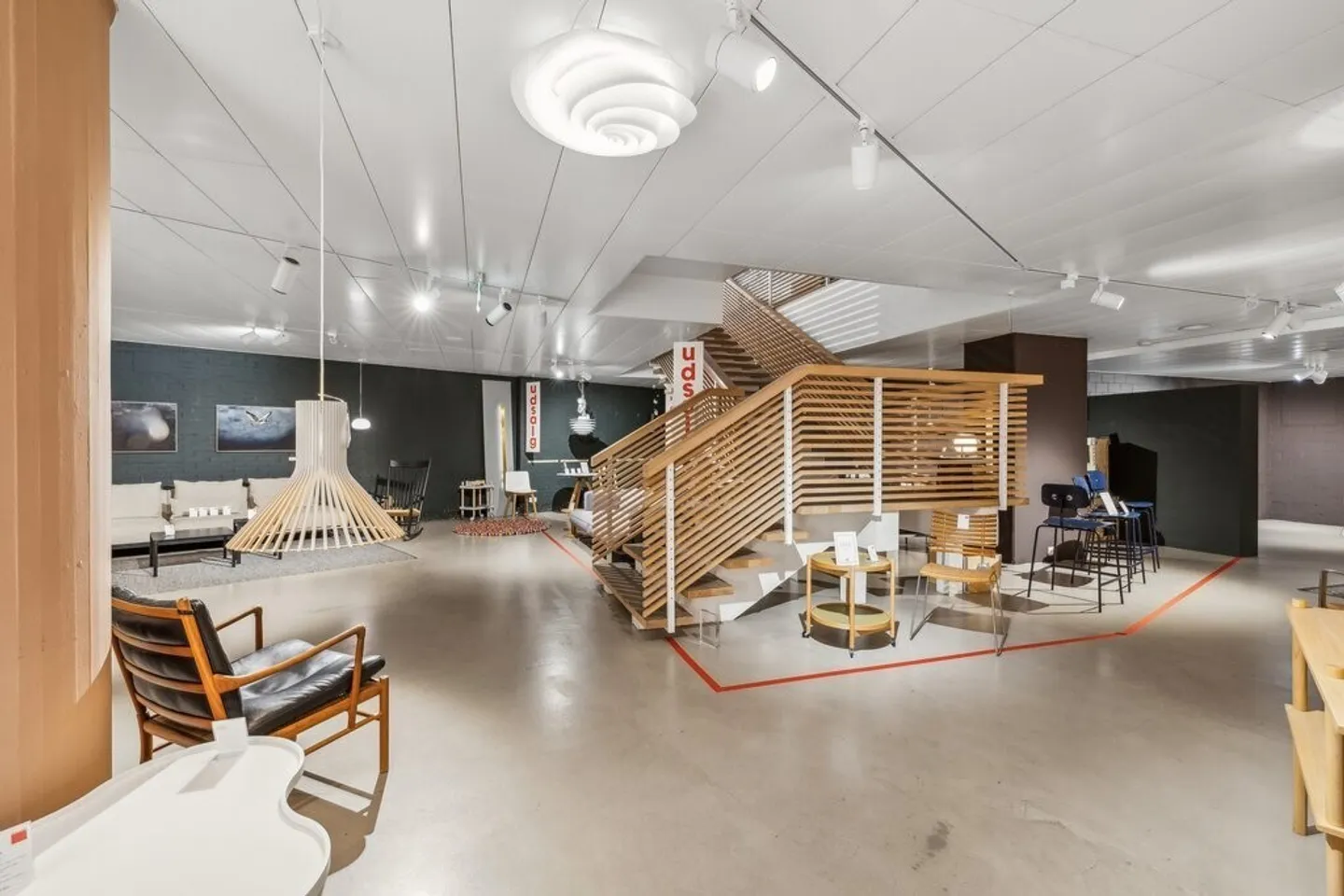 Espace attrayant avec vitrine dans le meilleur emplacement à Bâle ! - Photo 10 sur 12