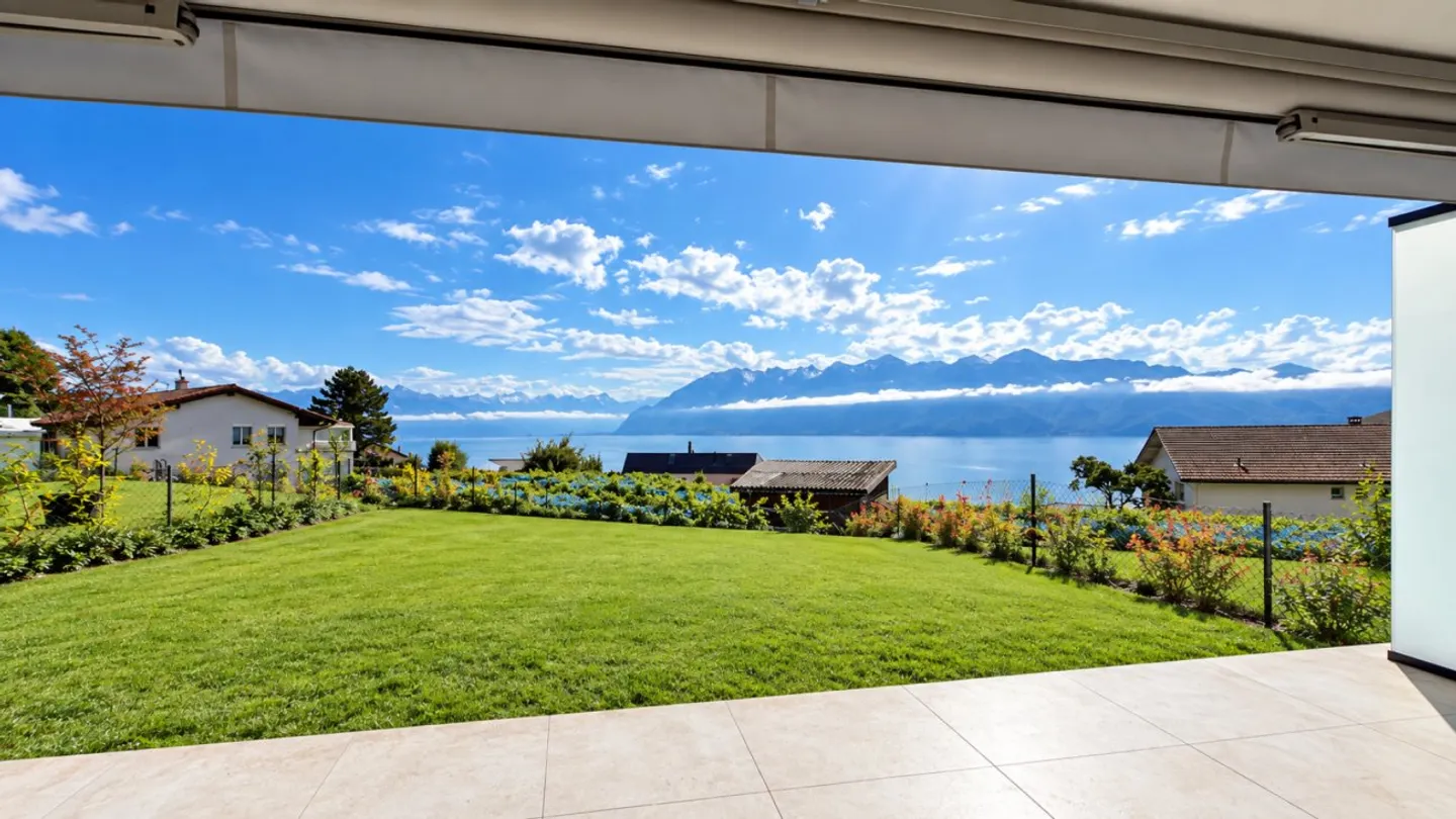 Appartement moderne avec vue sur le lac - Photo 1 sur 13