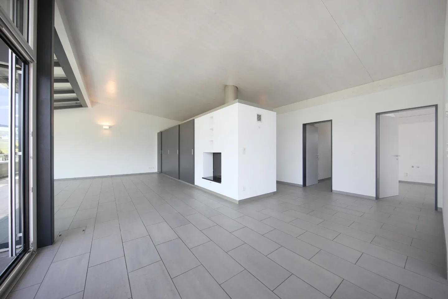 Traumhafte Attikawohnung mit unverbaubarer Weitsicht  - Foto 5 von 17