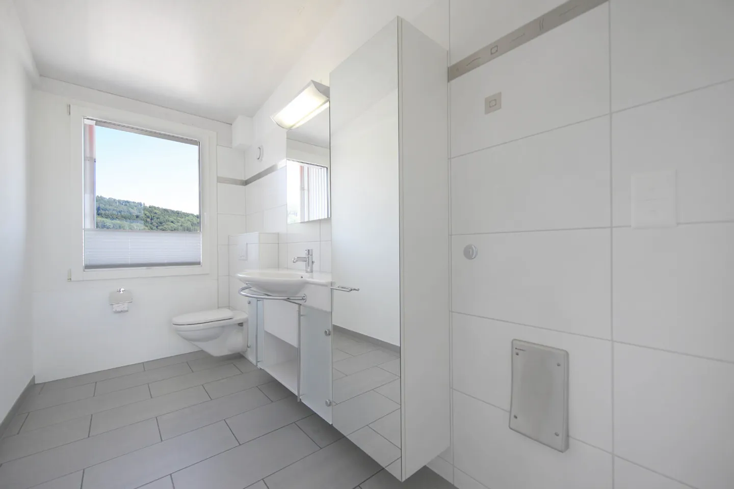 Traumhafte Attikawohnung mit unverbaubarer Weitsicht  - Foto 11 von 17