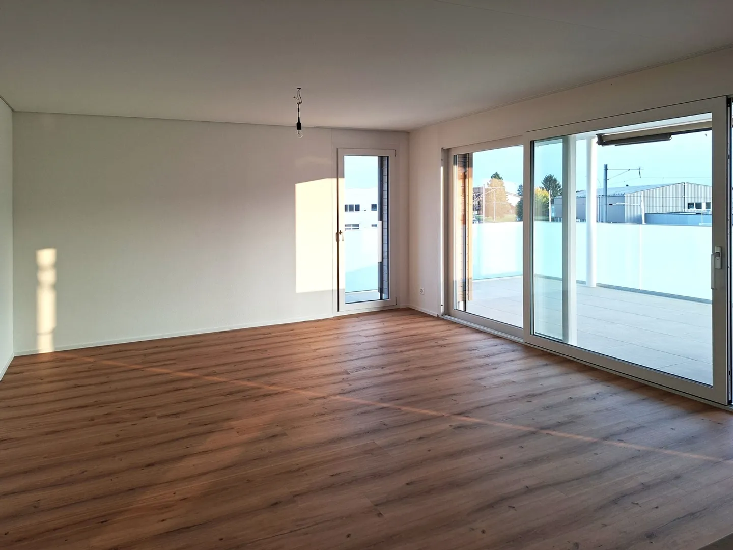 Lichtdurchflutete 4.5-Zimmer Neubauwohnung in Ermensee - Foto 1 von 13