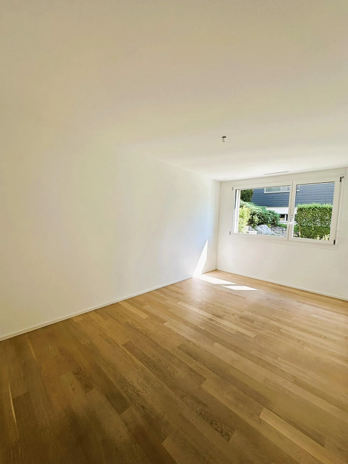 Appartamento 4.5 locali con ampia terrazza - Foto 11 di 12