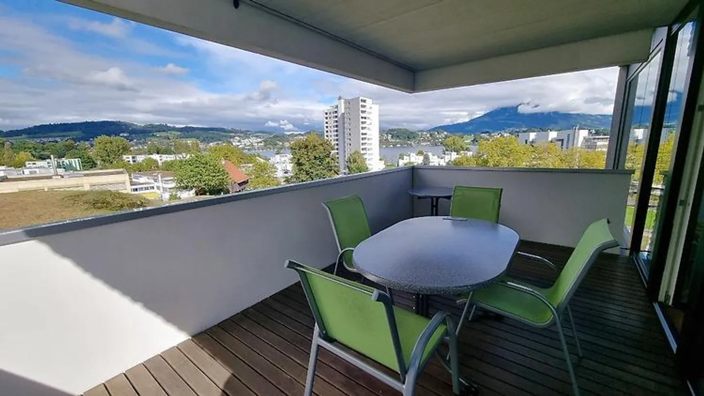 Ruhige Wohnung mit Balkon - Foto 9 von 9
