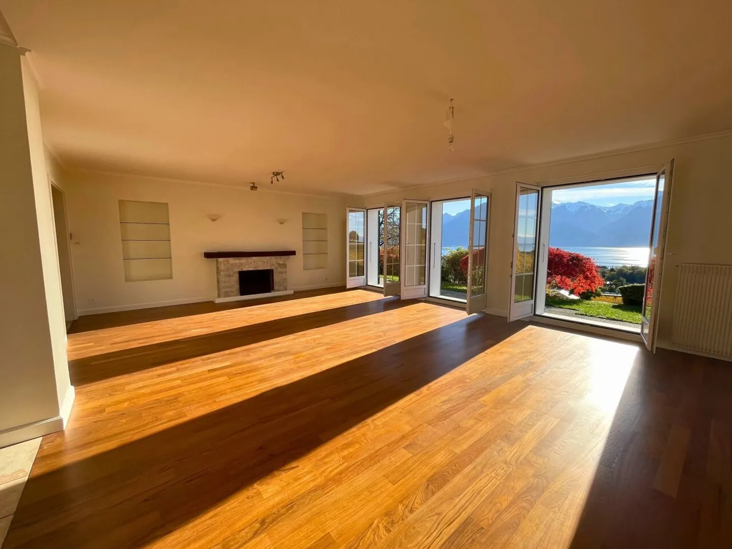 Magnifique villa individuelle de 7 pièces sur 3 niveaux - Magnificent villa of 7 - Foto 9 von 13