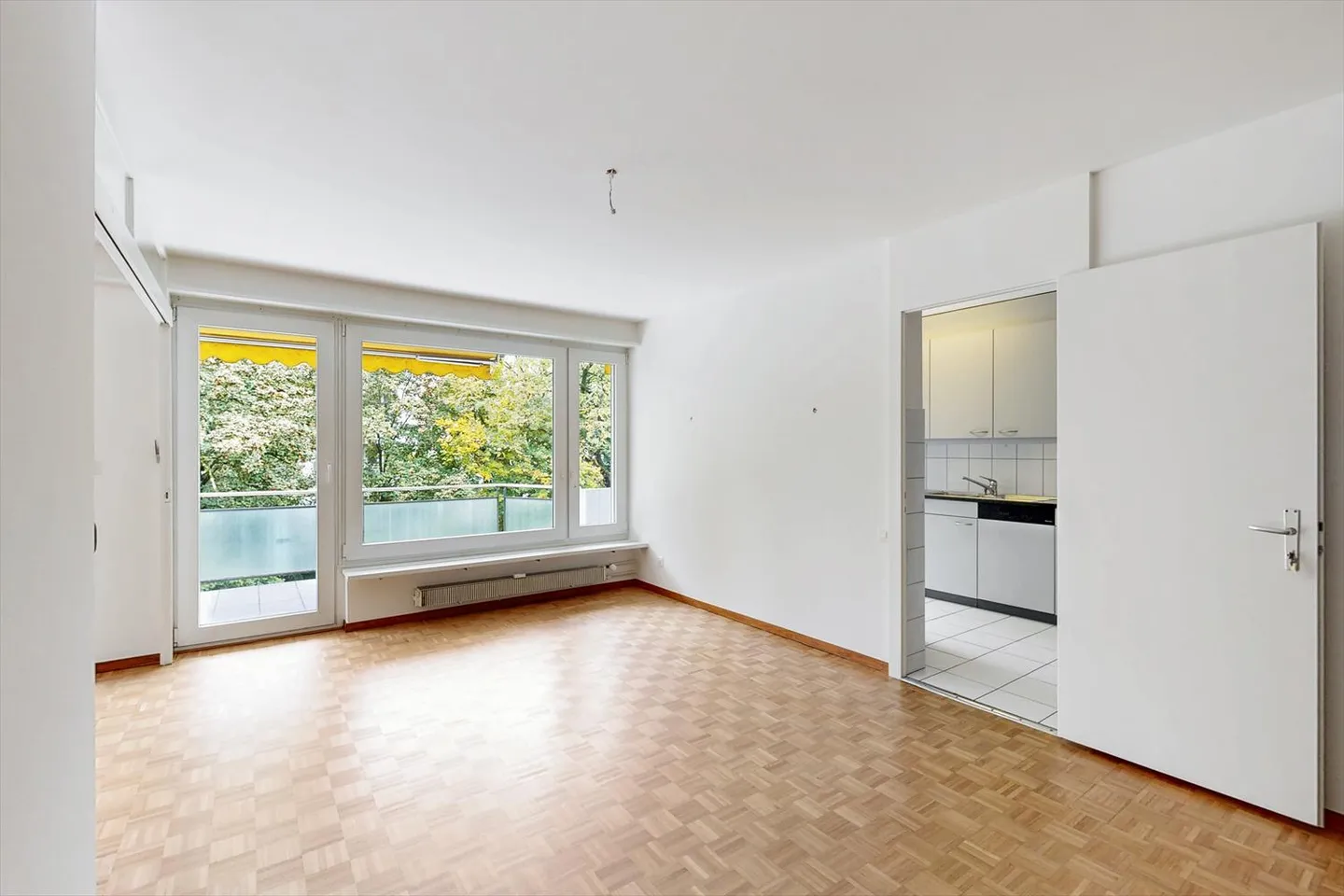 Apartment for rent - Photo 5 of 12