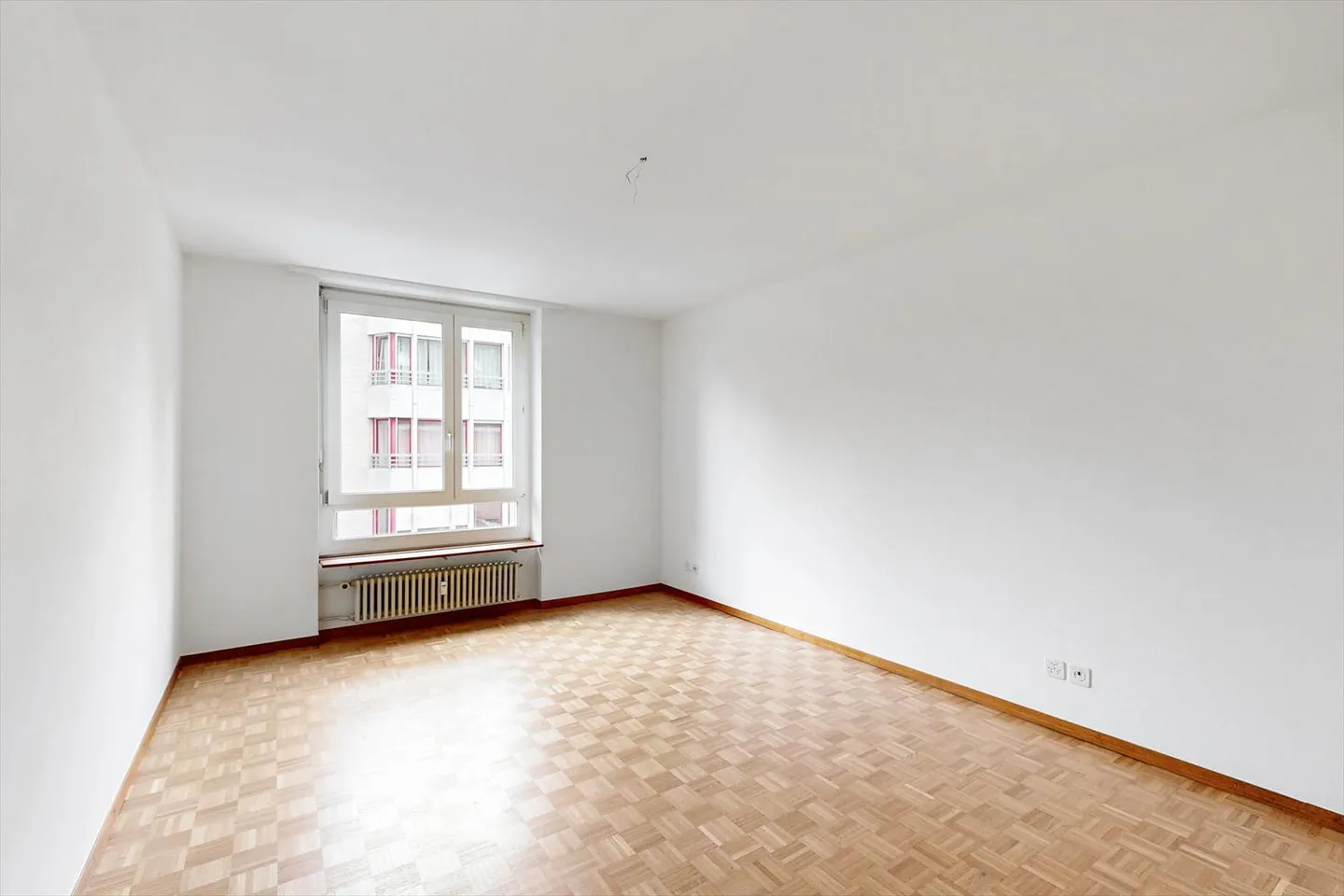 Apartment for rent - Photo 8 of 12