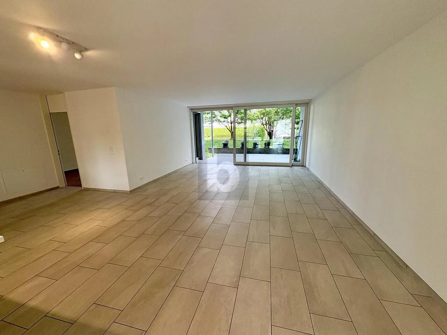 Stilvolle Parterrewohnung - Foto 4 von 6