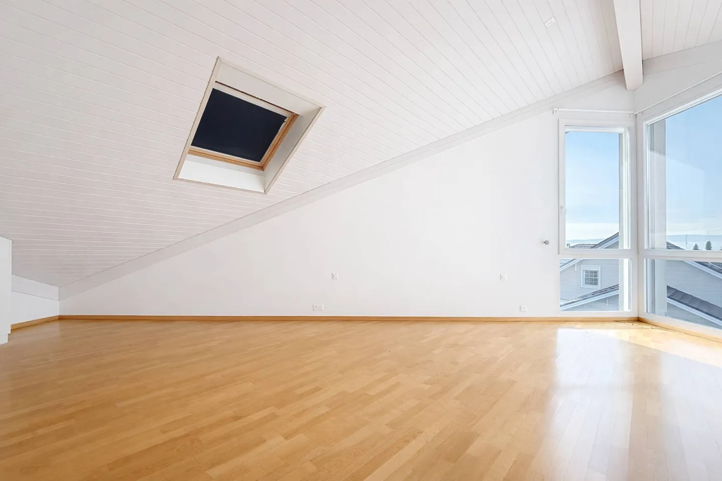 Heller Duplex mit Garten - Foto 8 von 13