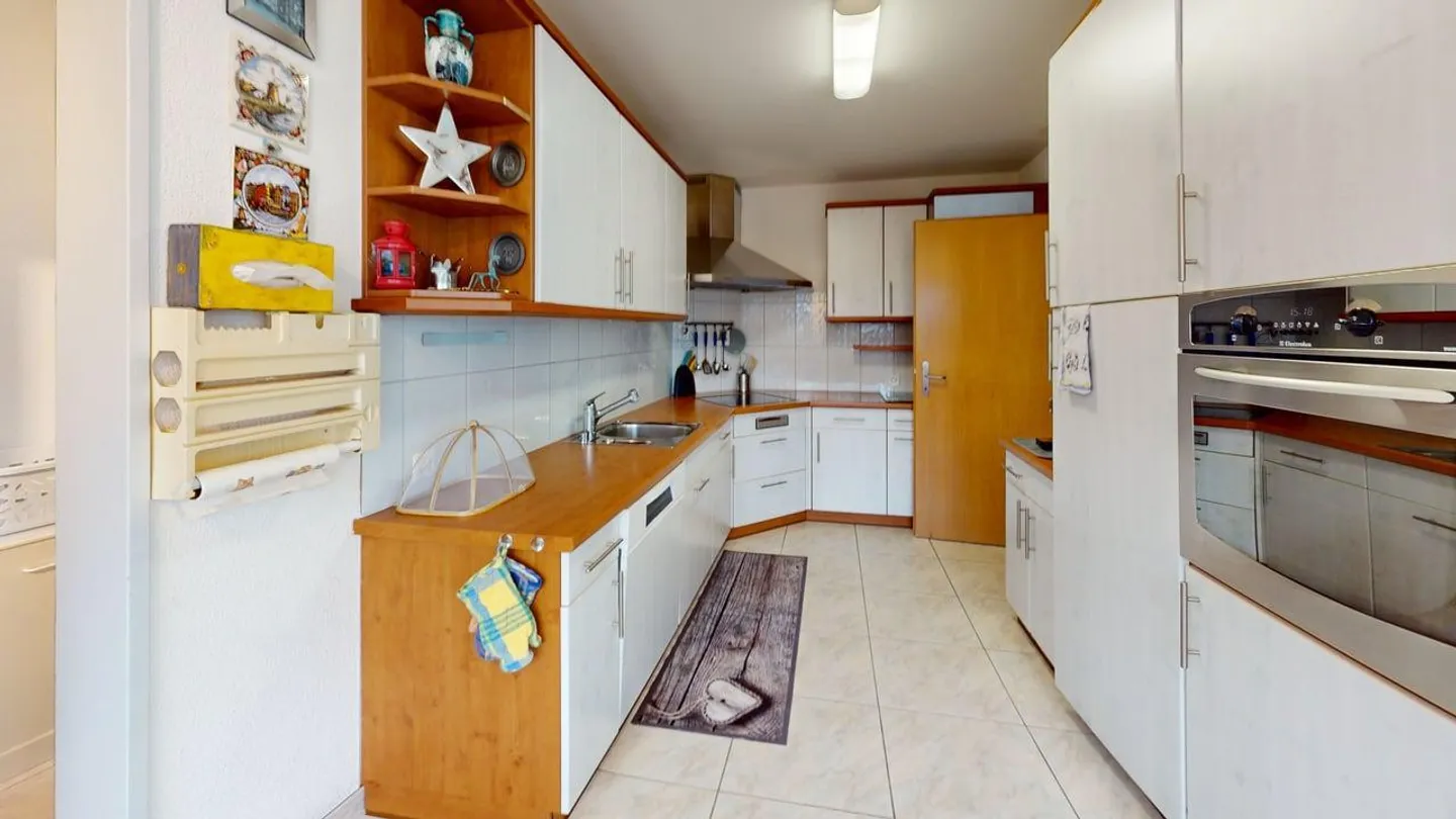 Condominium attrayant et bien entretenu dans un emplacement bien desservi - Photo 6 sur 14