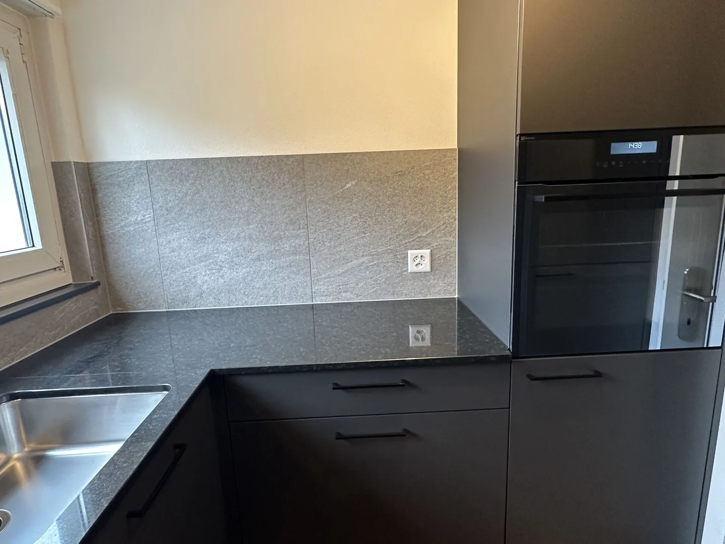 Apartment for rent - Photo 5 of 28