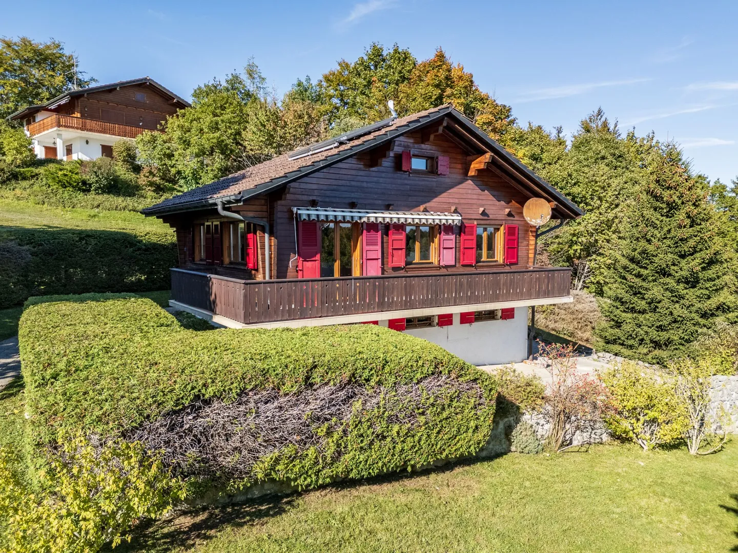Charming Chalet - Photo 2 of 11
