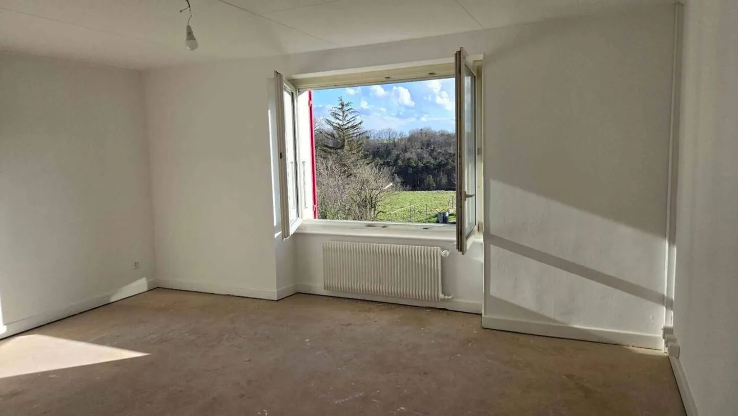 3,5-Zimmer-Wohnung zu vermieten - Foto 2 von 2