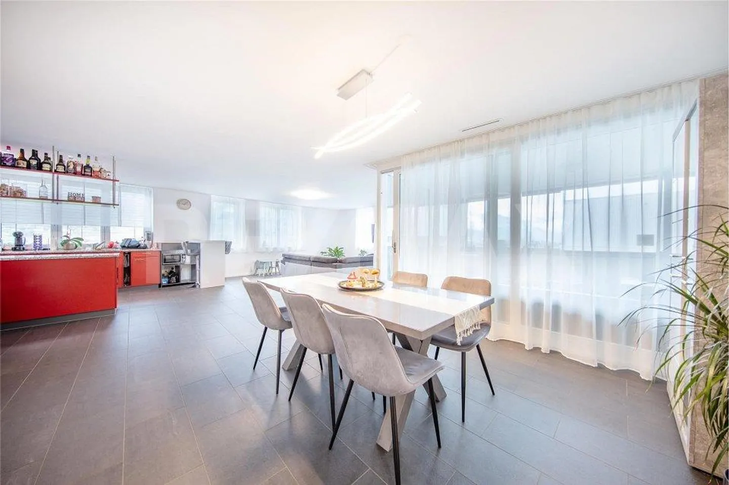 Living with Mythenblick - stylish, modern 4.5-room condominium in Ibach SZ - Photo 9 of 13