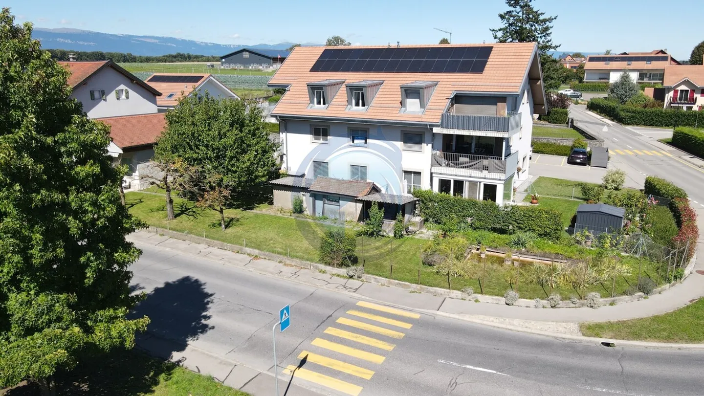 MAGNIFICO APPARTAMENTO DI 4.5 LOCALI CON BALCONE - Foto 1 di 13