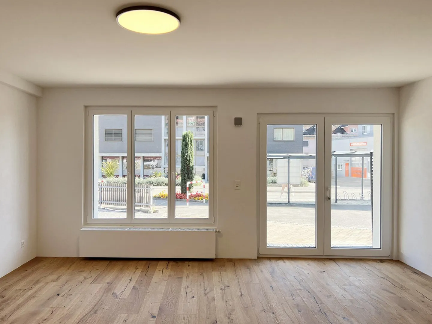 Design apartment with loft character - Photo 5 of 10
