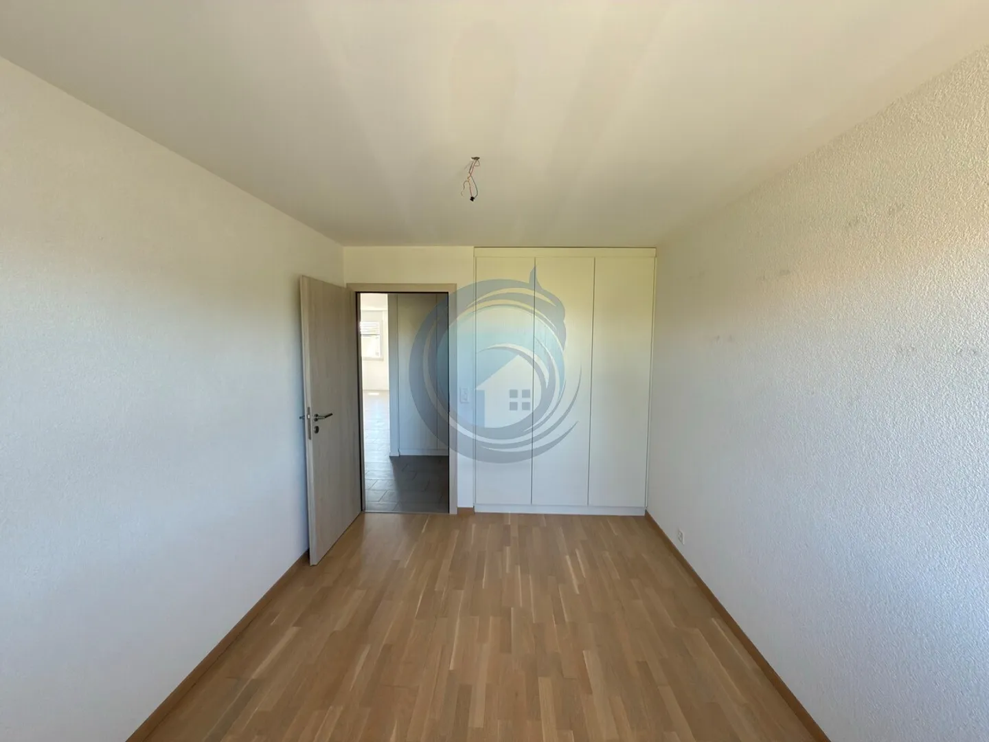 MAGNIFICO APPARTAMENTO DI 4.5 LOCALI CON BALCONE - Foto 9 di 13