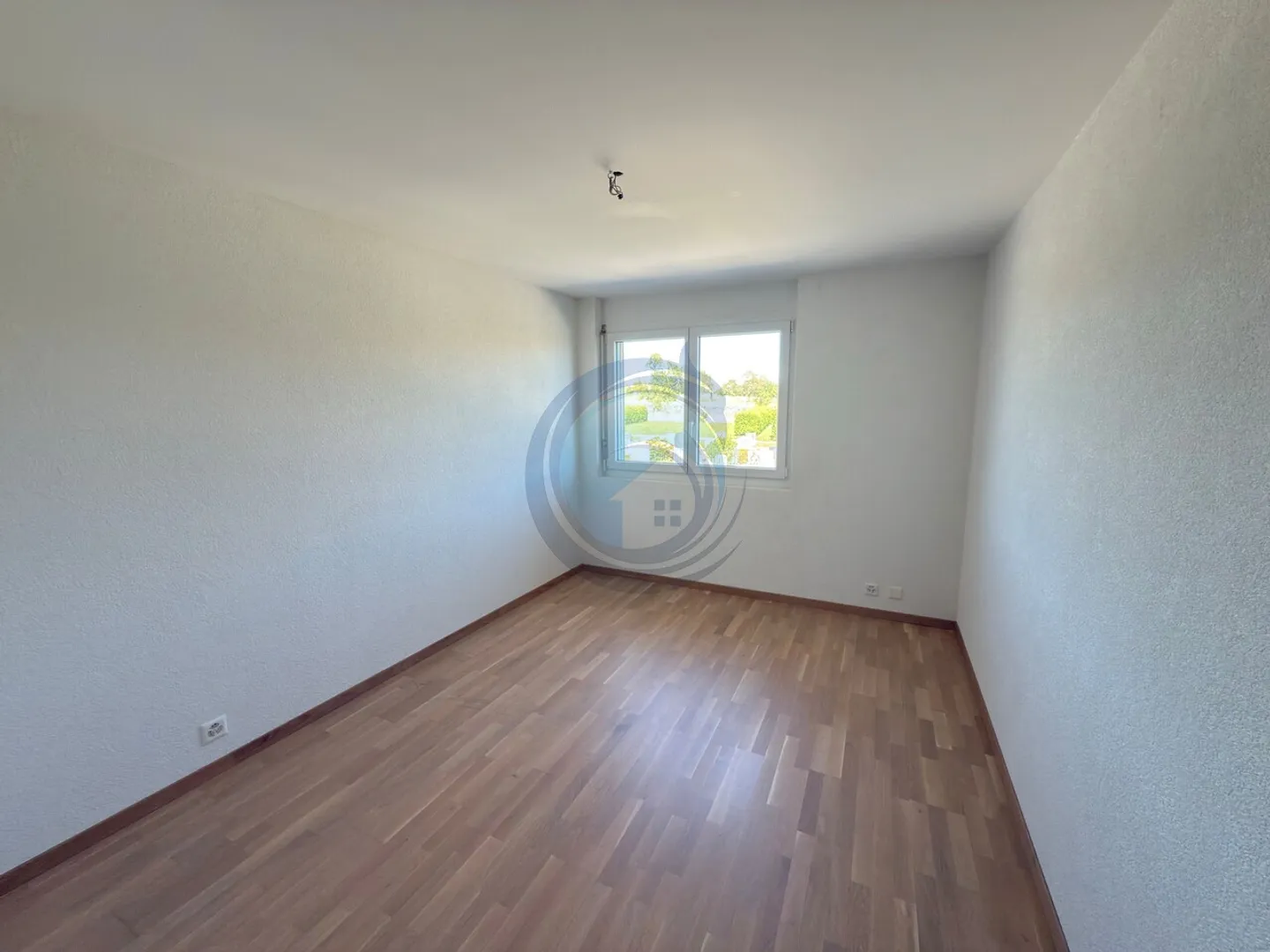 MAGNIFICO APPARTAMENTO DI 4.5 LOCALI CON BALCONE - Foto 10 di 13