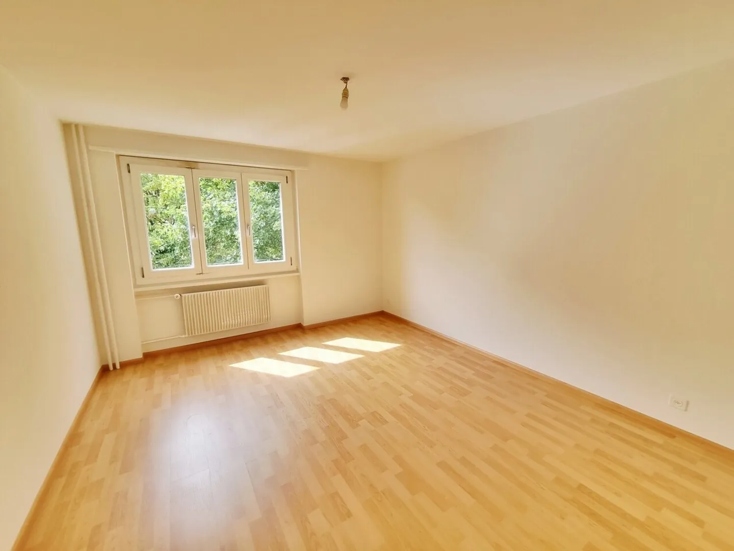 Appartement avec des environs verts ! - Photo 5 sur 6