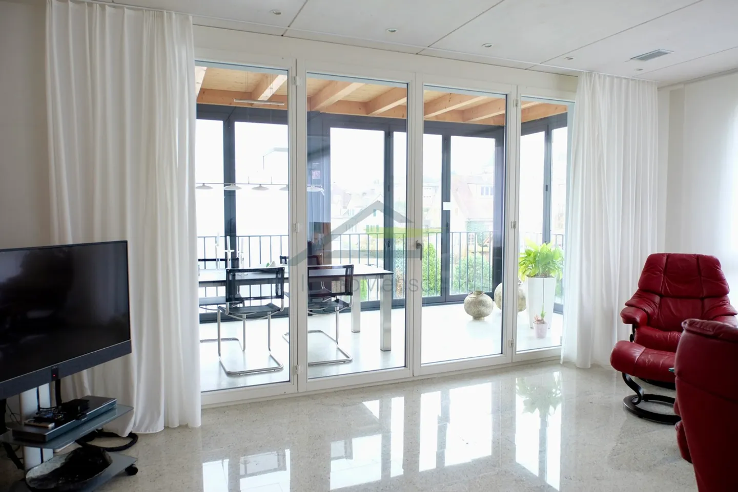 Appartement à vendre - Photo 3 sur 9