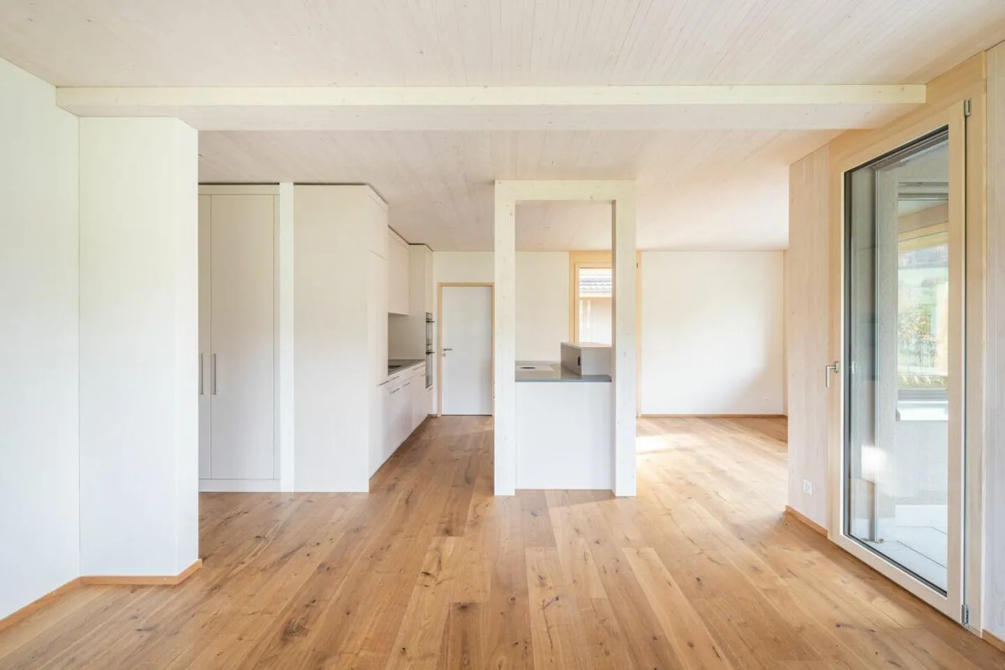 NOUVEAU maison individuelle de 6,5 pièces au bord du lac - Photo 12 sur 27