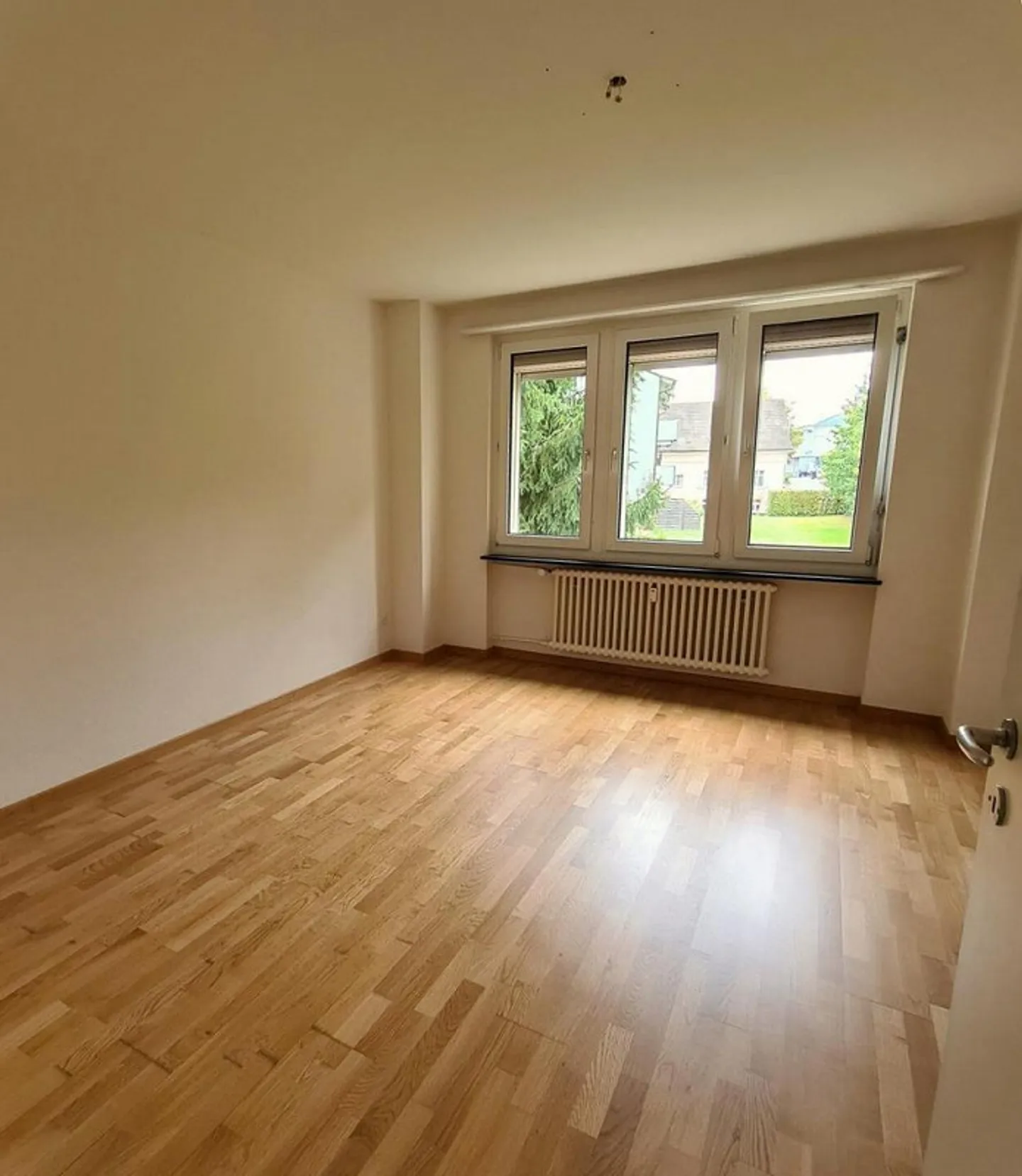Sonnige 3-Zimmerwohnung mit Balkon - Foto 3 von 7