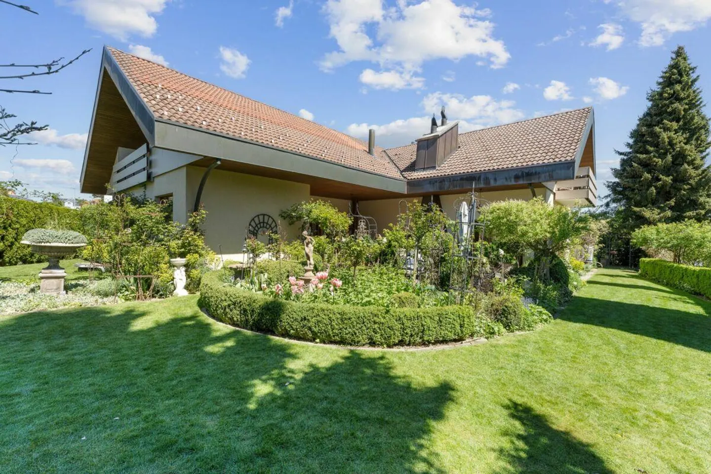 Maison individuelle spacieuse dans un emplacement rural, calme et ensoleillé - Photo 5 sur 13