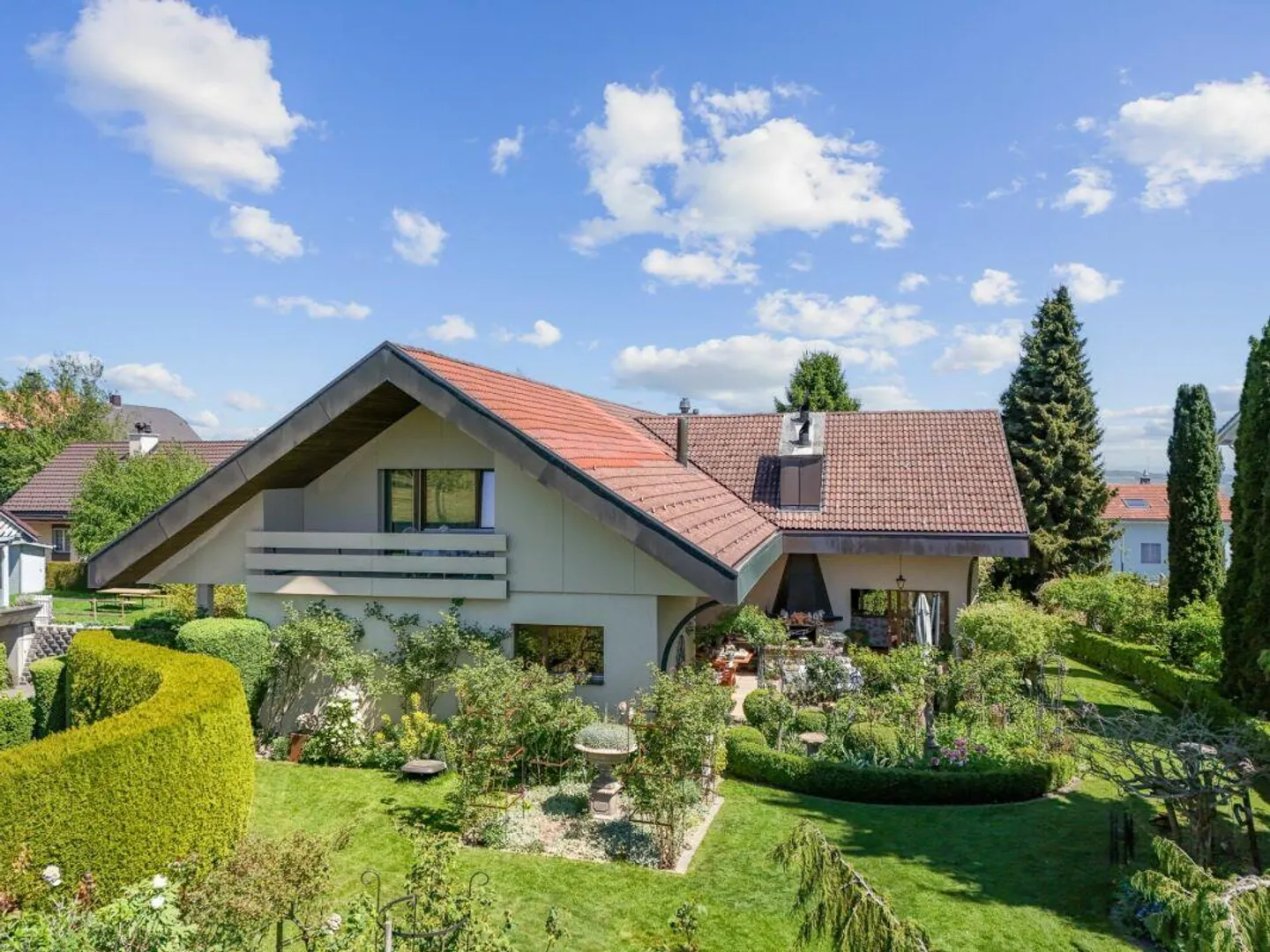 Maison individuelle spacieuse dans un emplacement rural, calme et ensoleillé - Photo 3 sur 13