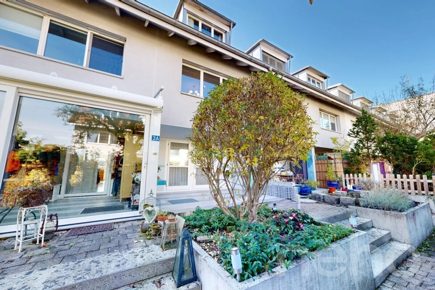 Maison de milieu spacieuse avec galerie et matériaux élégants - Photo 12 sur 12