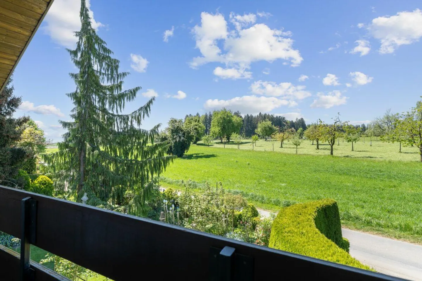 Maison individuelle spacieuse dans un emplacement rural, calme et ensoleillé - Photo 12 sur 13