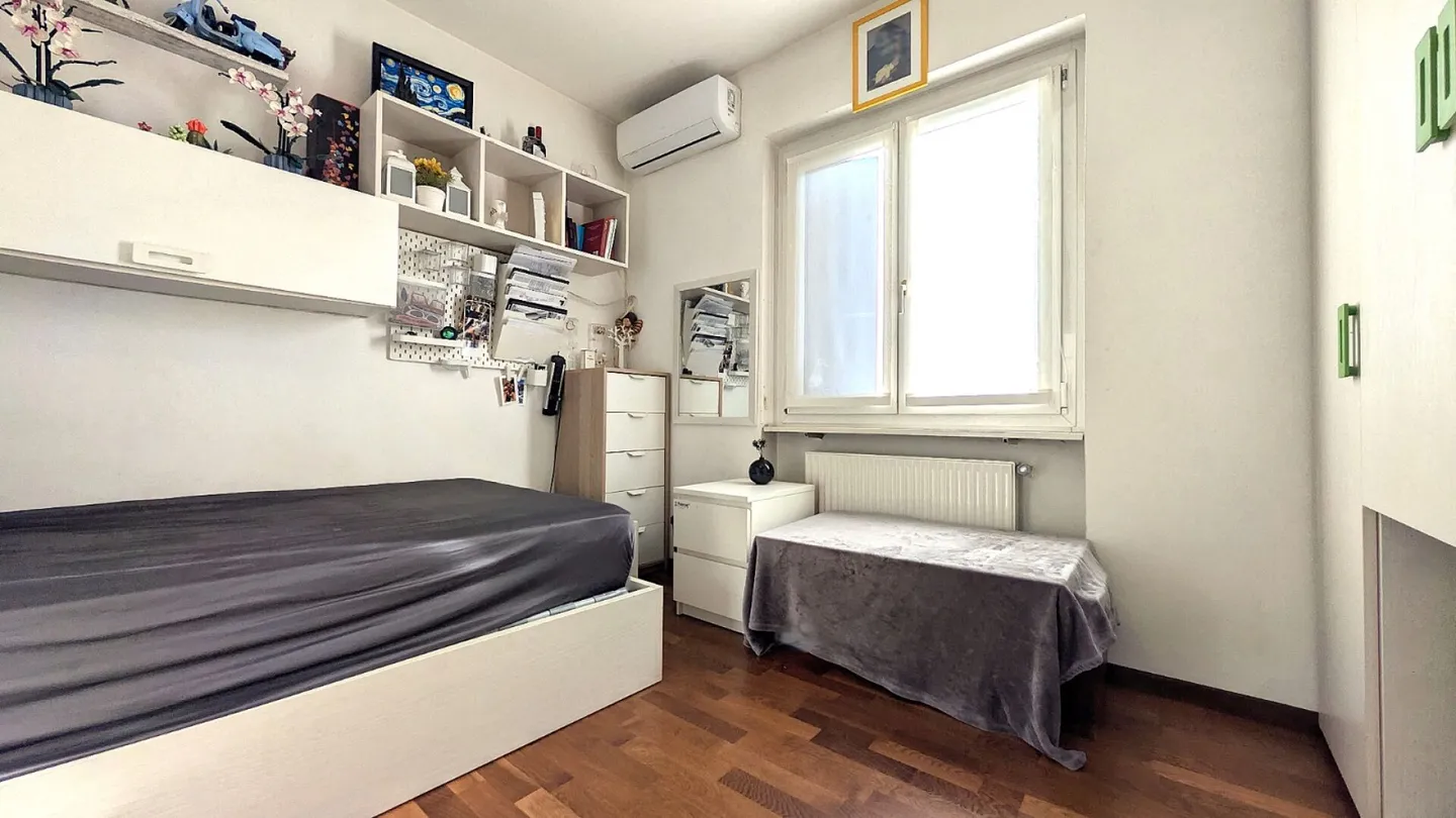 Doppelhaushälfte mit 800 m² Garten - Foto 7 von 15