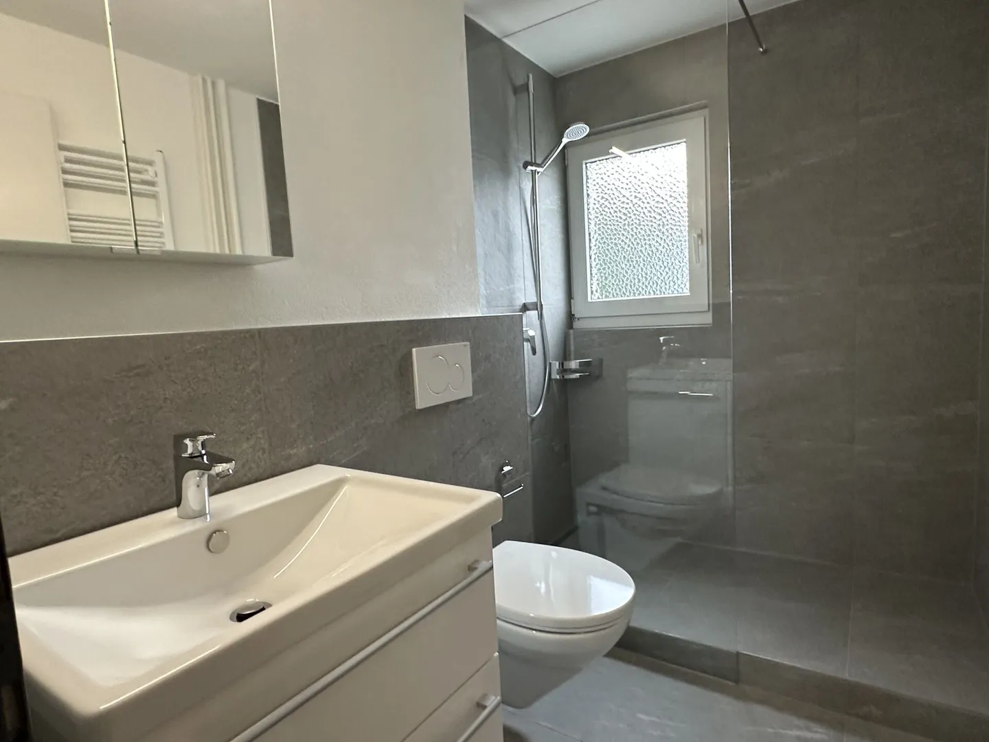 Apartment for rent - Photo 12 of 28