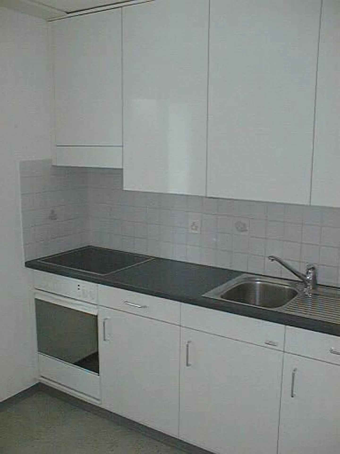 Zona residenziale tranquilla a Oberwinterthur "Affittare senza deposito" - Foto 4 di 6