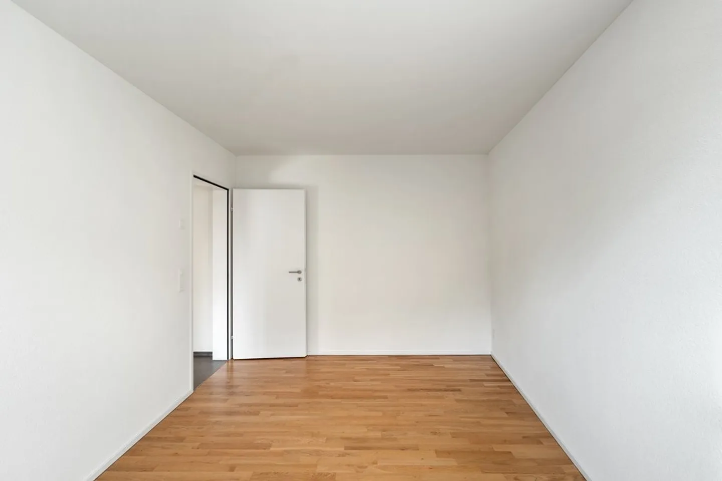 Appartement 3.5 pièces - Foto 9 von 11