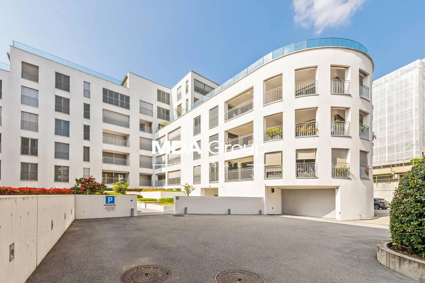 Moderne Dachwohnung in Lugano - Foto 1 von 13