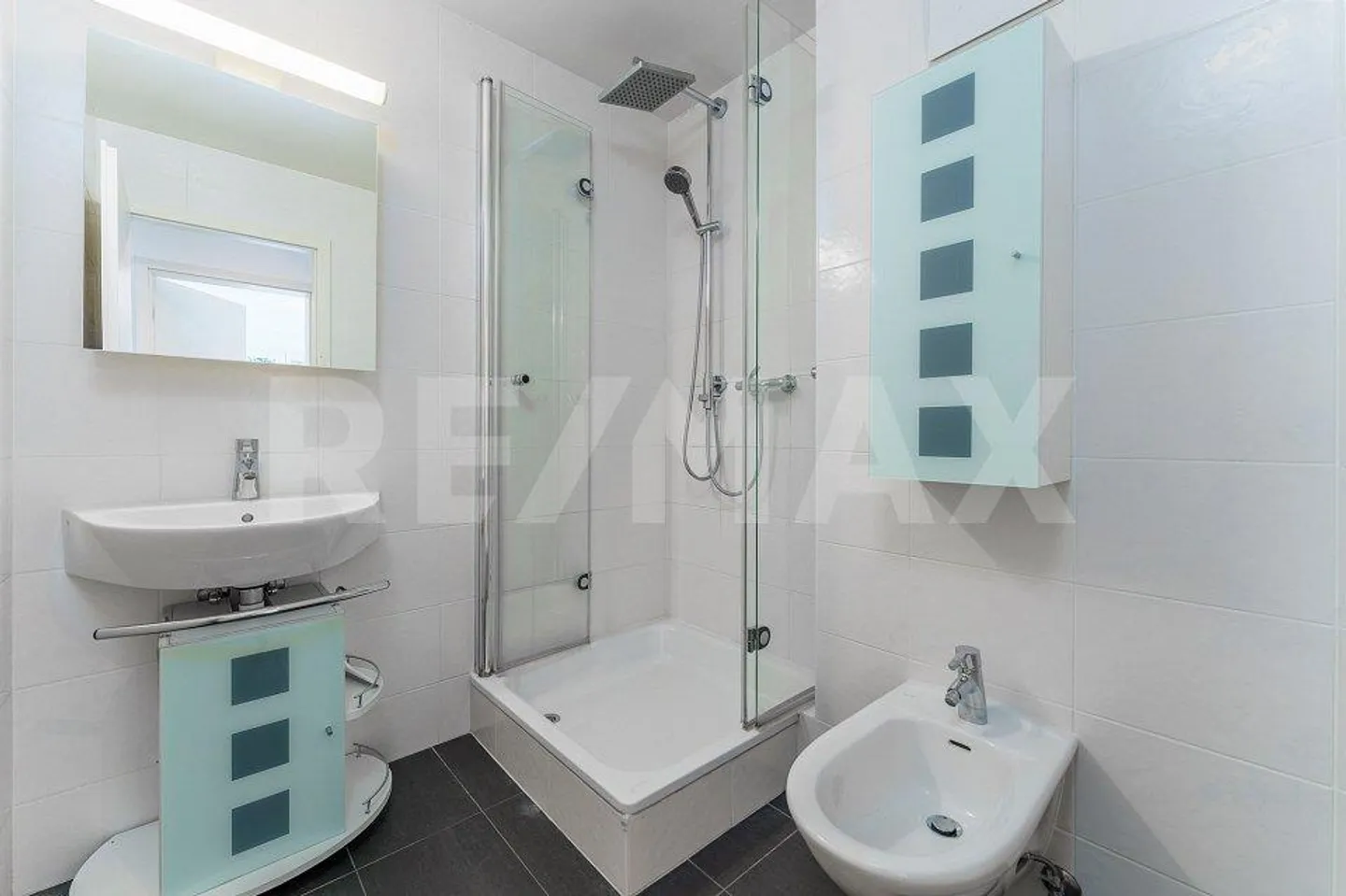 Appartement 4,5 pièces avec  grande terrasse et jardin - Photo 13 sur 13