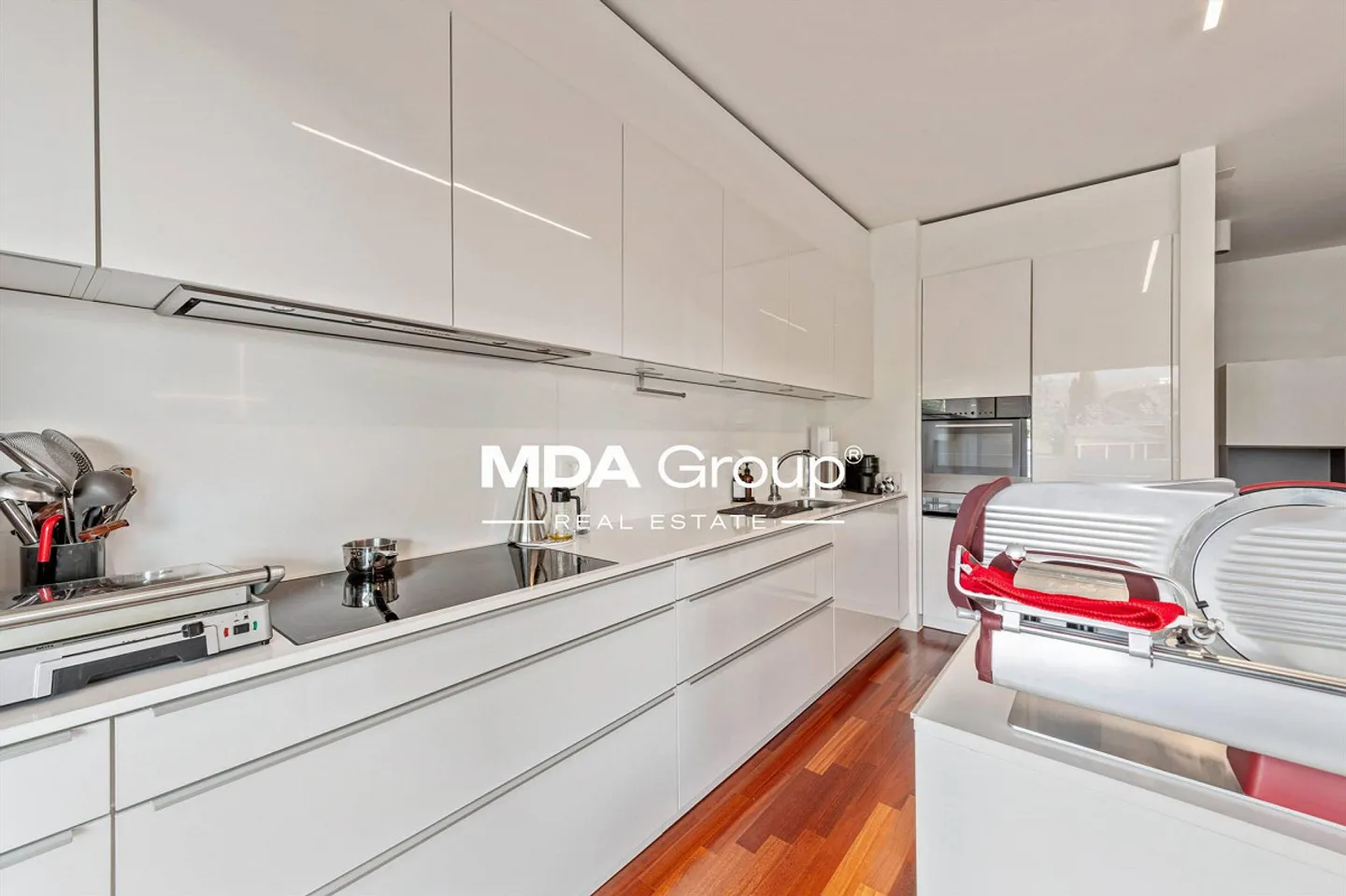 Moderne Dachwohnung in Lugano - Foto 6 von 13
