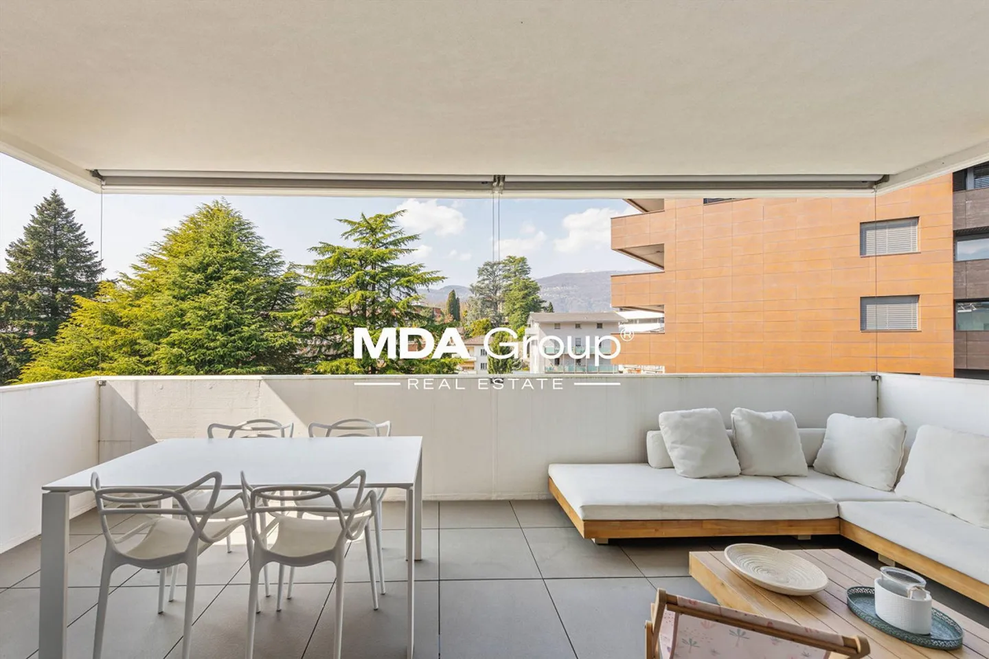 Moderne Dachwohnung in Lugano - Foto 7 von 13