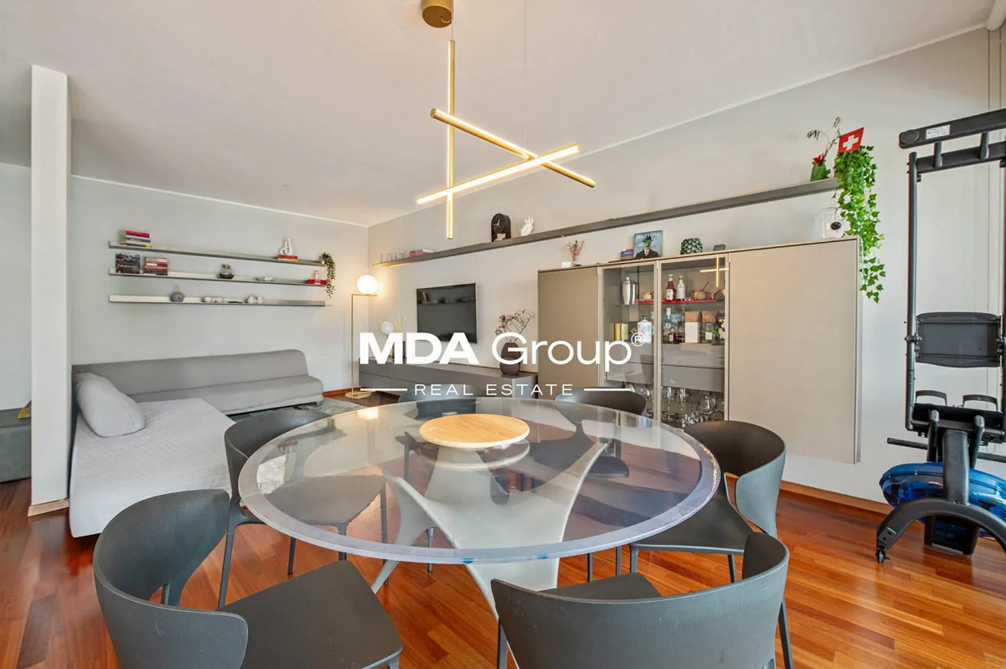Moderne Dachwohnung in Lugano - Foto 4 von 13