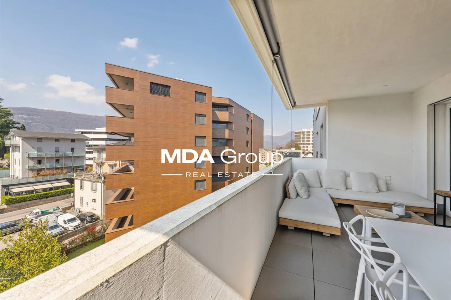 Moderne Dachwohnung in Lugano - Foto 8 von 13