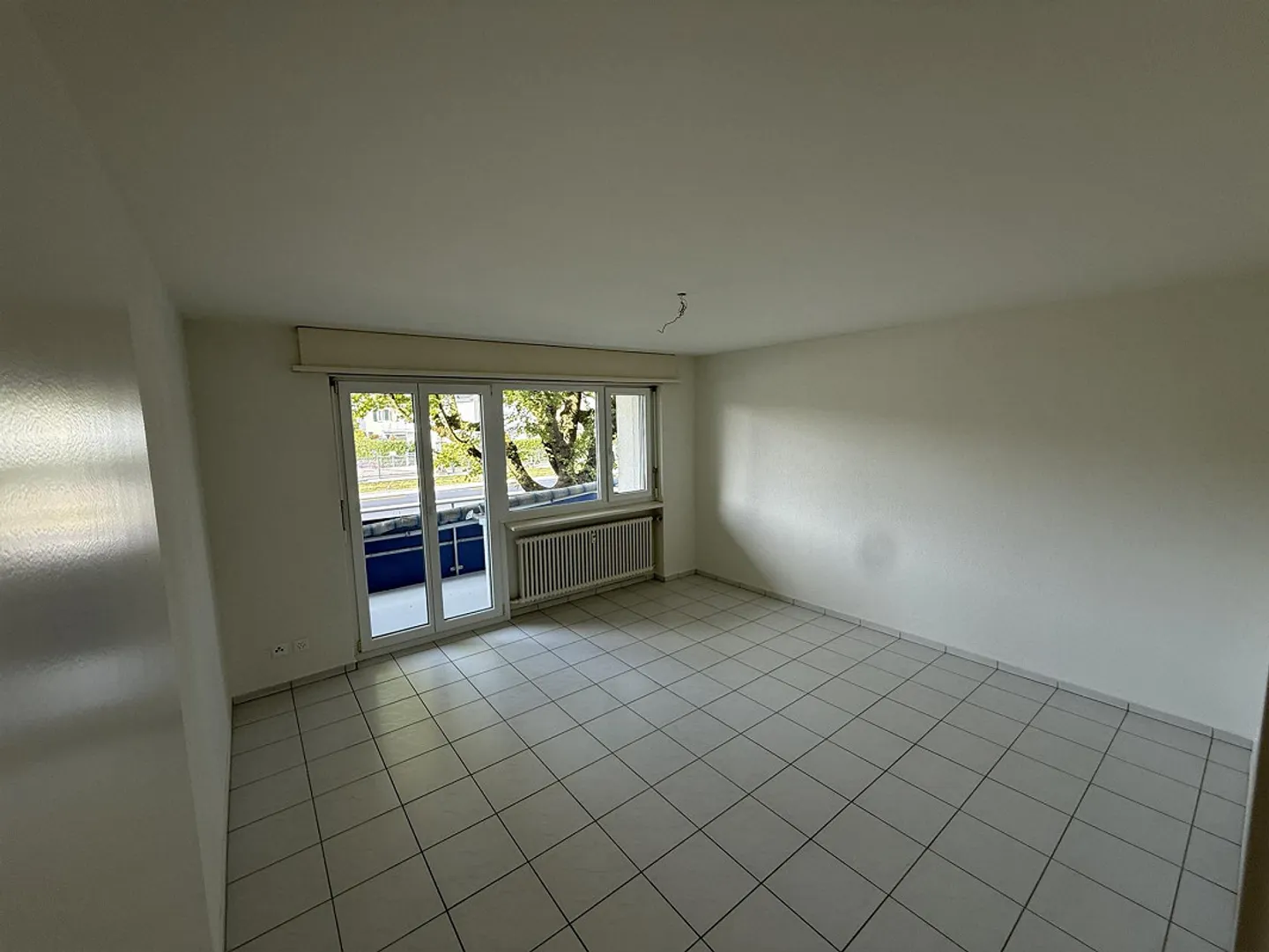 Sonnige Wohnung mit Balkonen - Foto 6 von 10